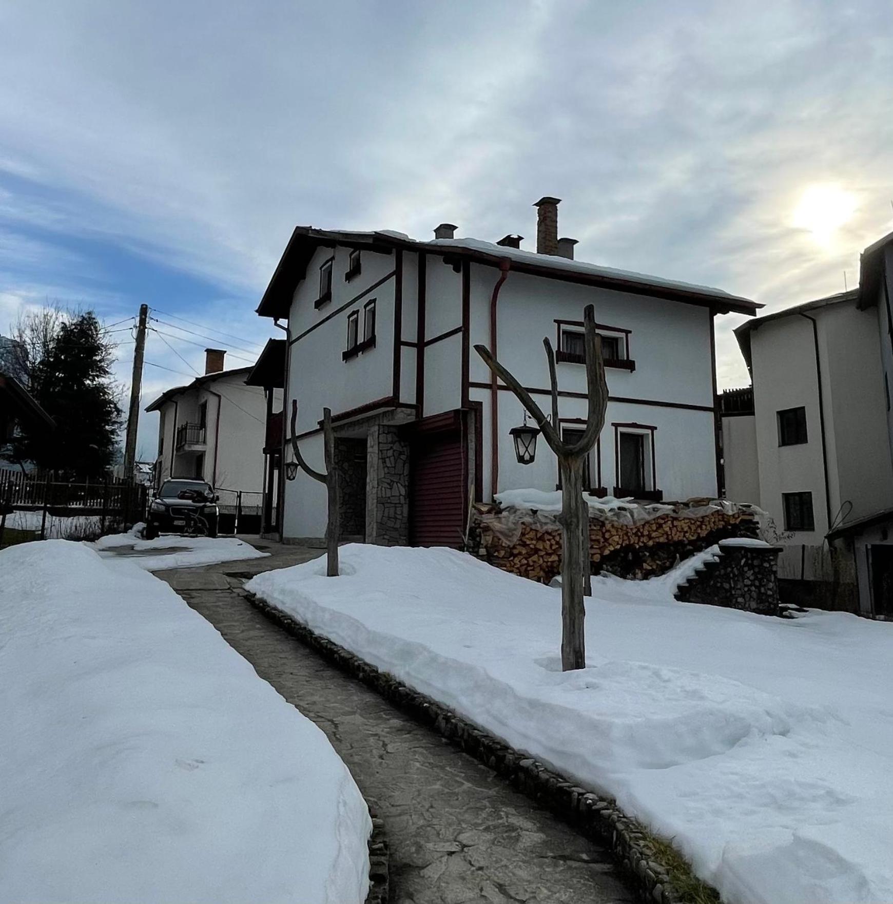 Mama Emiliya Guest House Бели-Искыр Экстерьер фото